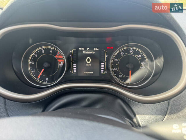 Сірий Джип Cherokee, об'ємом двигуна 3.2 л та пробігом 116 тис. км за 16900 $, фото 14 на Automoto.ua