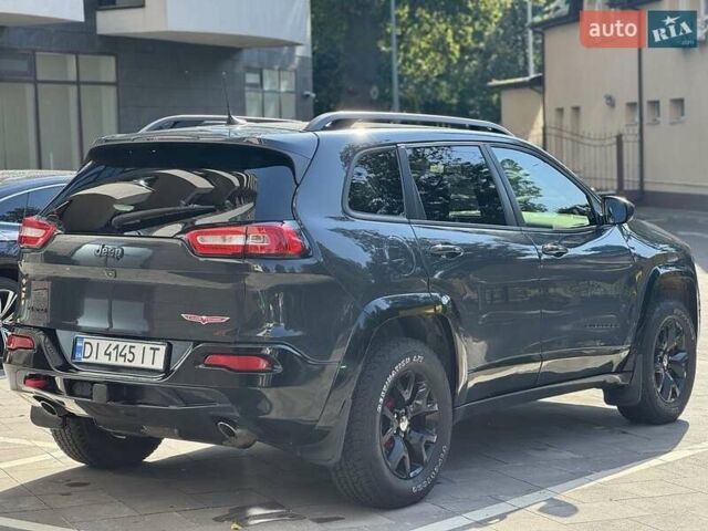 Сірий Джип Cherokee, об'ємом двигуна 3.2 л та пробігом 129 тис. км за 15800 $, фото 4 на Automoto.ua