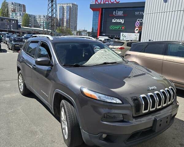 Сірий Джип Cherokee, об'ємом двигуна 3.2 л та пробігом 282 тис. км за 12500 $, фото 11 на Automoto.ua