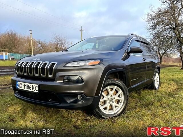 Сірий Джип Cherokee, об'ємом двигуна 2.4 л та пробігом 137 тис. км за 15500 $, фото 1 на Automoto.ua