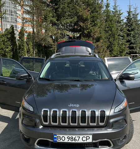 Серый Джип Чероки, объемом двигателя 2.36 л и пробегом 157 тыс. км за 14400 $, фото 11 на Automoto.ua