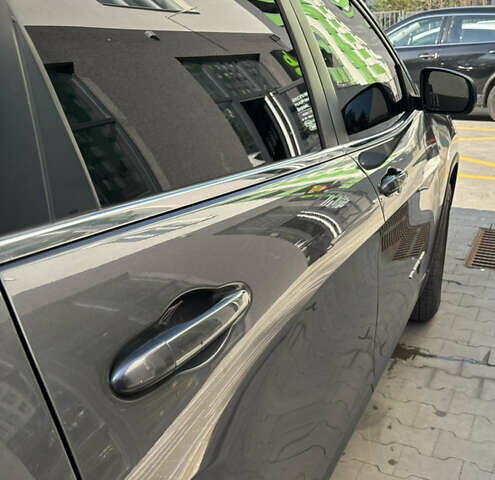 Серый Джип Чероки, объемом двигателя 2.36 л и пробегом 210 тыс. км за 15500 $, фото 18 на Automoto.ua