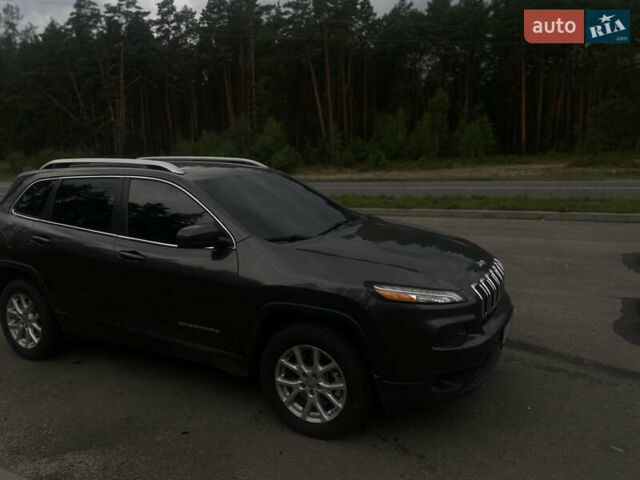 Сірий Джип Cherokee, об'ємом двигуна 2.36 л та пробігом 214 тис. км за 12600 $, фото 3 на Automoto.ua