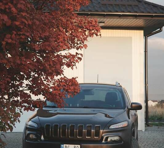 Сірий Джип Cherokee, об'ємом двигуна 2.36 л та пробігом 150 тис. км за 14500 $, фото 2 на Automoto.ua