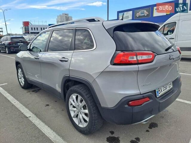 Сірий Джип Cherokee, об'ємом двигуна 2.36 л та пробігом 148 тис. км за 14300 $, фото 10 на Automoto.ua