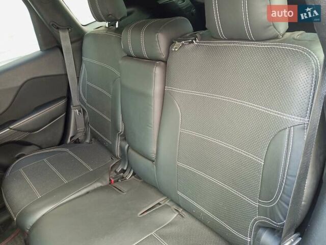 Серый Джип Чероки, объемом двигателя 2.36 л и пробегом 154 тыс. км за 13000 $, фото 16 на Automoto.ua