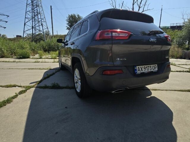 Сірий Джип Cherokee, об'ємом двигуна 3.2 л та пробігом 281 тис. км за 12500 $, фото 17 на Automoto.ua