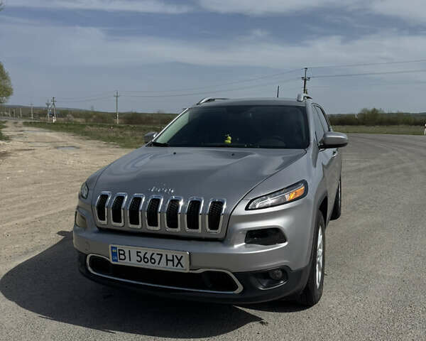 Сірий Джип Cherokee, об'ємом двигуна 3.2 л та пробігом 116 тис. км за 16900 $, фото 1 на Automoto.ua