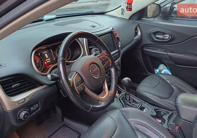 Сірий Джип Cherokee, об'ємом двигуна 3.24 л та пробігом 155 тис. км за 14299 $, фото 16 на Automoto.ua