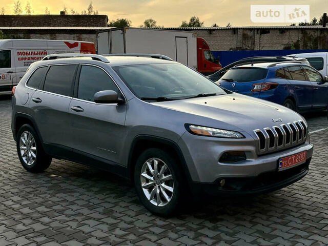 Сірий Джип Cherokee, об'ємом двигуна 2.36 л та пробігом 161 тис. км за 14300 $, фото 4 на Automoto.ua