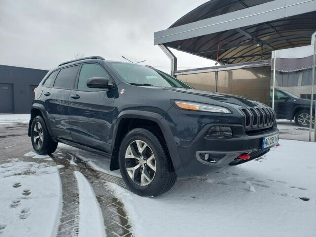 Сірий Джип Cherokee, об'ємом двигуна 3.2 л та пробігом 127 тис. км за 20000 $, фото 2 на Automoto.ua