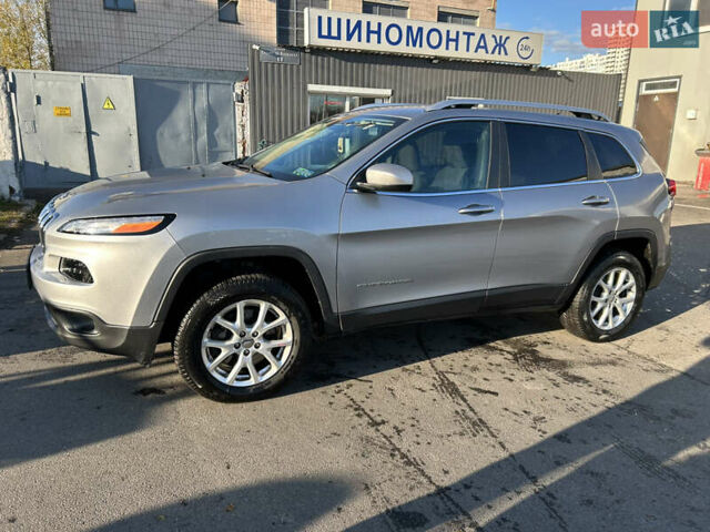 Сірий Джип Cherokee, об'ємом двигуна 2.36 л та пробігом 92 тис. км за 15900 $, фото 1 на Automoto.ua