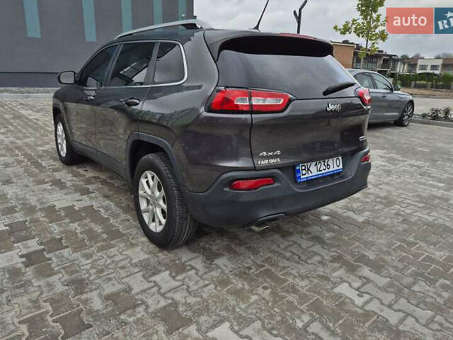 Серый Джип Чероки, объемом двигателя 2.36 л и пробегом 128 тыс. км за 17400 $, фото 10 на Automoto.ua