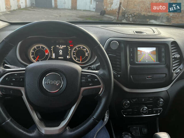 Серый Джип Чероки, объемом двигателя 2.4 л и пробегом 154 тыс. км за 14200 $, фото 14 на Automoto.ua