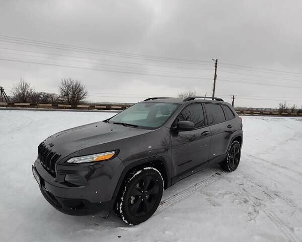 Сірий Джип Cherokee, об'ємом двигуна 2.4 л та пробігом 79 тис. км за 16900 $, фото 8 на Automoto.ua