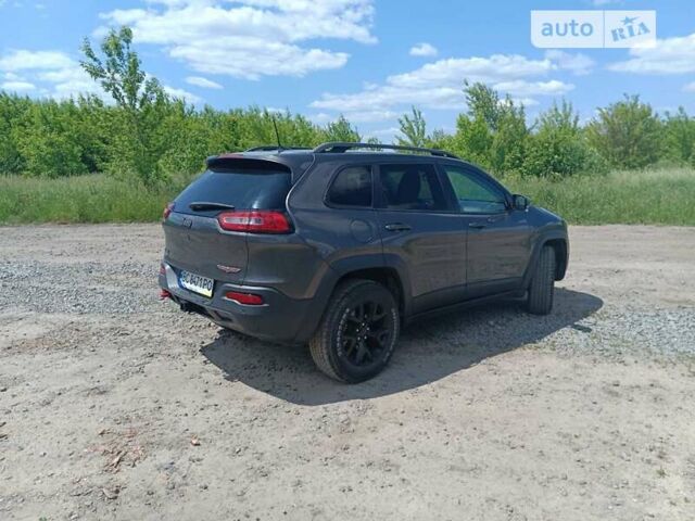 Сірий Джип Cherokee, об'ємом двигуна 2.4 л та пробігом 97 тис. км за 15999 $, фото 11 на Automoto.ua