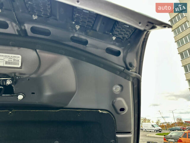 Джип Cherokee 2017 у Вінниці на Automoto.ua Сірий Джип Cherokee, об'ємом двигуна 2.4 л та пробігом 136 тис. км за 16777 $, фото 85 на Automoto.ua