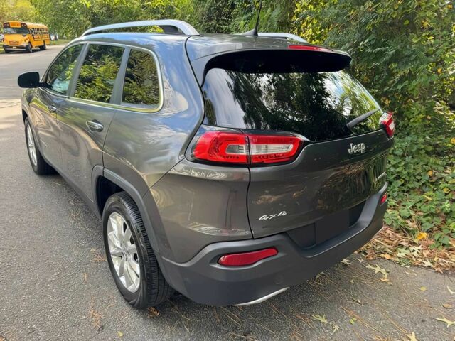 Серый Джип Чероки, объемом двигателя 2.4 л и пробегом 50 тыс. км за 7800 $, фото 5 на Automoto.ua