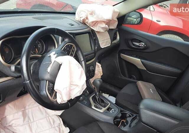 Серый Джип Чероки, объемом двигателя 2.4 л и пробегом 72 тыс. км за 11500 $, фото 8 на Automoto.ua
