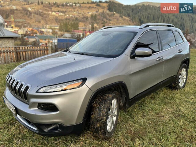 Серый Джип Чероки, объемом двигателя 3.24 л и пробегом 144 тыс. км за 17000 $, фото 11 на Automoto.ua