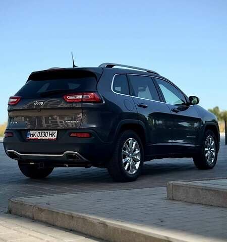Сірий Джип Cherokee, об'ємом двигуна 3.24 л та пробігом 94 тис. км за 15500 $, фото 6 на Automoto.ua