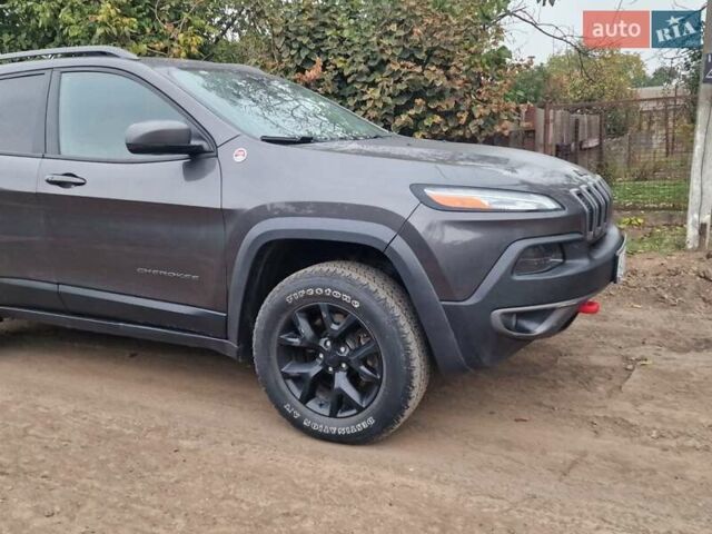 Сірий Джип Cherokee, об'ємом двигуна 2.4 л та пробігом 117 тис. км за 17000 $, фото 31 на Automoto.ua