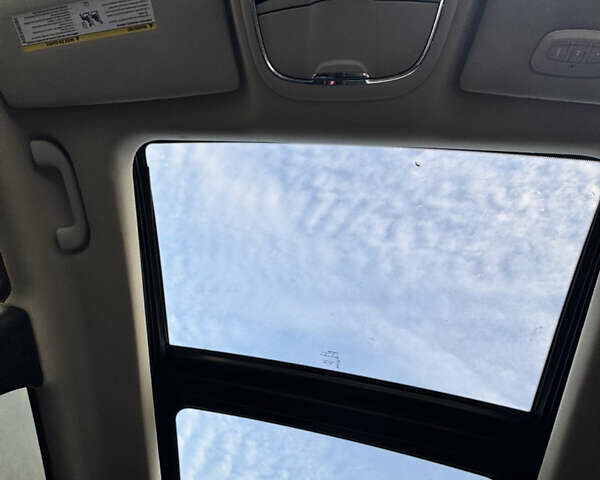 Серый Джип Чероки, объемом двигателя 3.24 л и пробегом 144 тыс. км за 17000 $, фото 38 на Automoto.ua