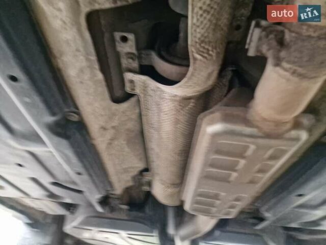 Сірий Джип Cherokee, об'ємом двигуна 2.4 л та пробігом 117 тис. км за 17000 $, фото 19 на Automoto.ua
