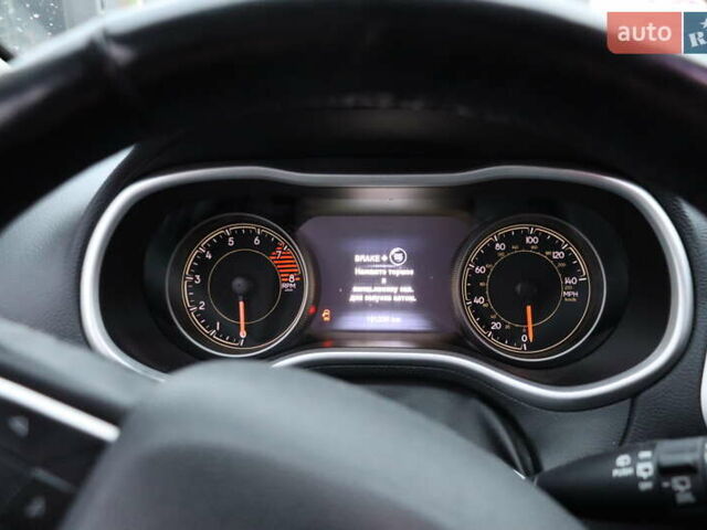 Серый Джип Чероки, объемом двигателя 3.24 л и пробегом 191 тыс. км за 17500 $, фото 11 на Automoto.ua