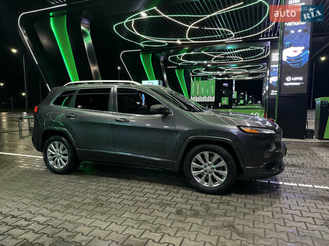 Серый Джип Чероки, объемом двигателя 3.24 л и пробегом 201 тыс. км за 16300 $, фото 75 на Automoto.ua