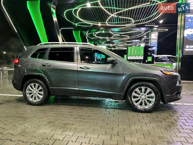 Серый Джип Чероки, объемом двигателя 3.24 л и пробегом 201 тыс. км за 16300 $, фото 45 на Automoto.ua