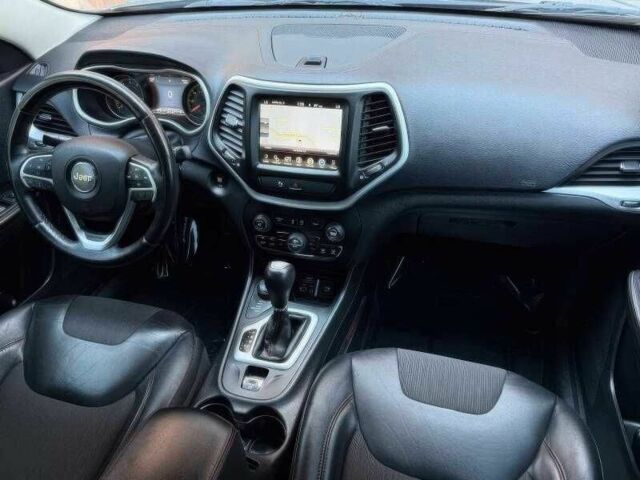 Серый Джип Чероки, объемом двигателя 3.2 л и пробегом 88 тыс. км за 4000 $, фото 15 на Automoto.ua