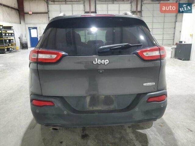 Сірий Джип Cherokee, об'ємом двигуна 2.36 л та пробігом 120 тис. км за 2800 $, фото 5 на Automoto.ua