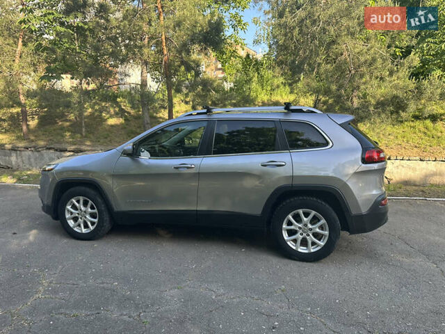 Сірий Джип Cherokee, об'ємом двигуна 2.36 л та пробігом 81 тис. км за 14900 $, фото 2 на Automoto.ua