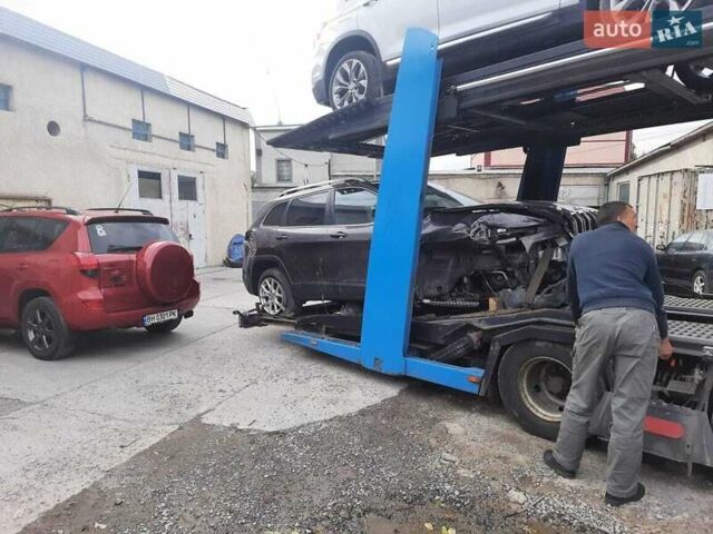 Серый Джип Чероки, объемом двигателя 2.4 л и пробегом 72 тыс. км за 11500 $, фото 13 на Automoto.ua