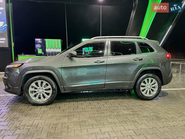 Серый Джип Чероки, объемом двигателя 3.24 л и пробегом 201 тыс. км за 16300 $, фото 29 на Automoto.ua