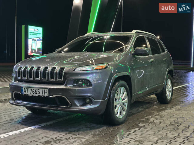 Серый Джип Чероки, объемом двигателя 3.24 л и пробегом 201 тыс. км за 16300 $, фото 54 на Automoto.ua