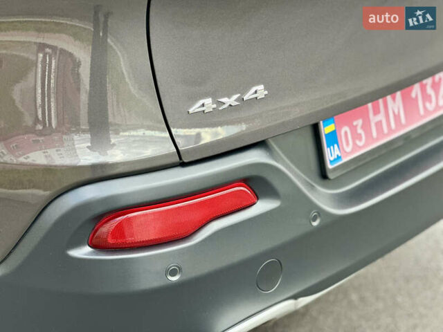 Джип Cherokee 2017 у Вінниці на Automoto.ua Сірий Джип Cherokee, об'ємом двигуна 2.4 л та пробігом 136 тис. км за 16777 $, фото 25 на Automoto.ua
