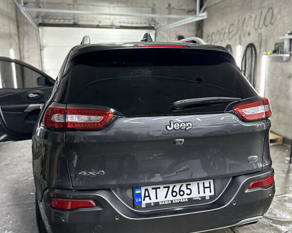 Серый Джип Чероки, объемом двигателя 3.24 л и пробегом 201 тыс. км за 16300 $, фото 103 на Automoto.ua