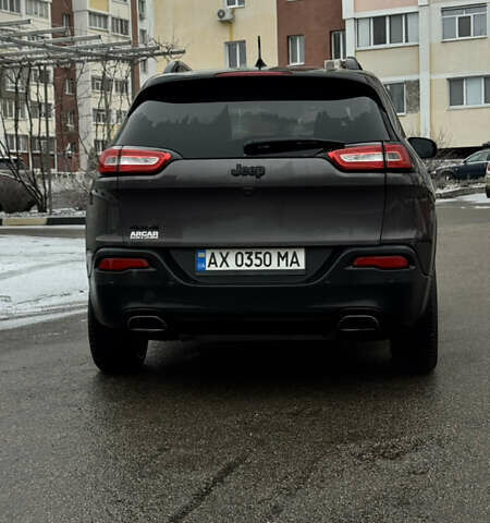 Серый Джип Чероки, объемом двигателя 3.24 л и пробегом 85 тыс. км за 16500 $, фото 10 на Automoto.ua