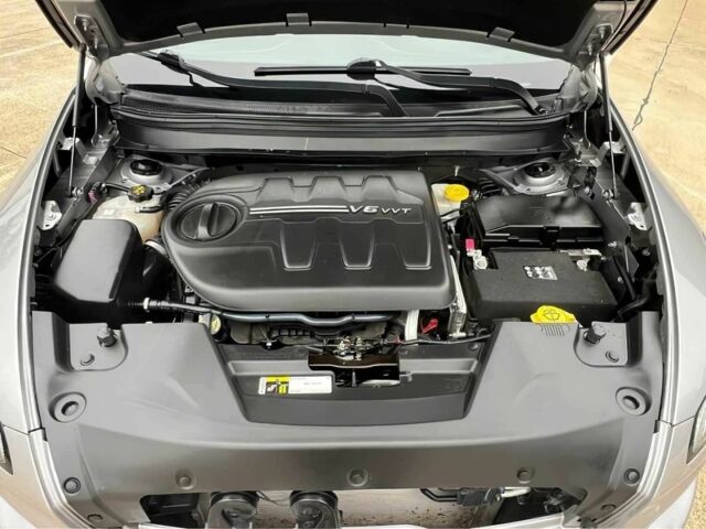 Сірий Джип Cherokee, об'ємом двигуна 0.32 л та пробігом 80 тис. км за 14000 $, фото 15 на Automoto.ua