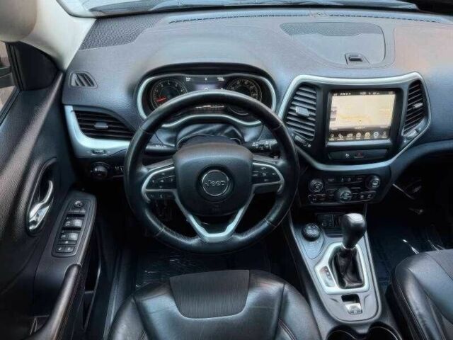 Серый Джип Чероки, объемом двигателя 3.2 л и пробегом 88 тыс. км за 4000 $, фото 16 на Automoto.ua