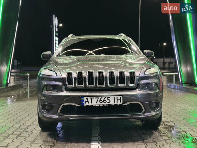 Серый Джип Чероки, объемом двигателя 3.24 л и пробегом 201 тыс. км за 16300 $, фото 51 на Automoto.ua