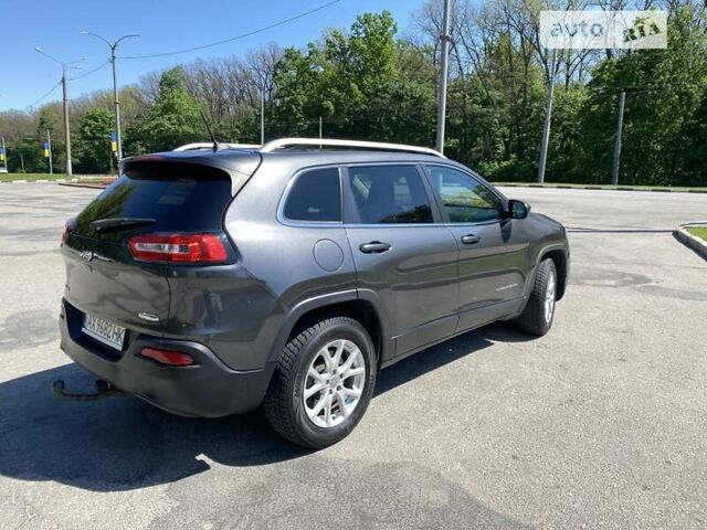 Сірий Джип Cherokee, об'ємом двигуна 2.36 л та пробігом 91 тис. км за 15500 $, фото 3 на Automoto.ua