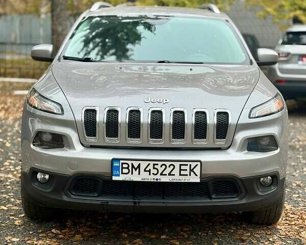 Серый Джип Чероки, объемом двигателя 2.36 л и пробегом 137 тыс. км за 14500 $, фото 3 на Automoto.ua