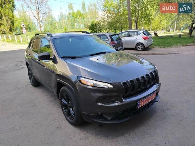 Сірий Джип Cherokee, об'ємом двигуна 2.36 л та пробігом 155 тис. км за 12992 $, фото 35 на Automoto.ua