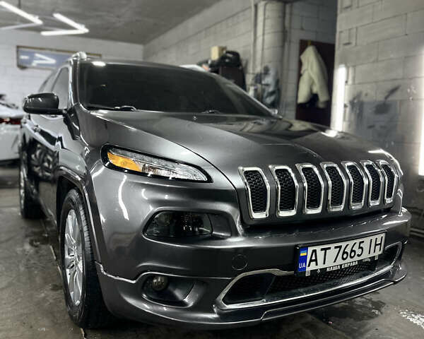 Серый Джип Чероки, объемом двигателя 3.24 л и пробегом 201 тыс. км за 16300 $, фото 98 на Automoto.ua