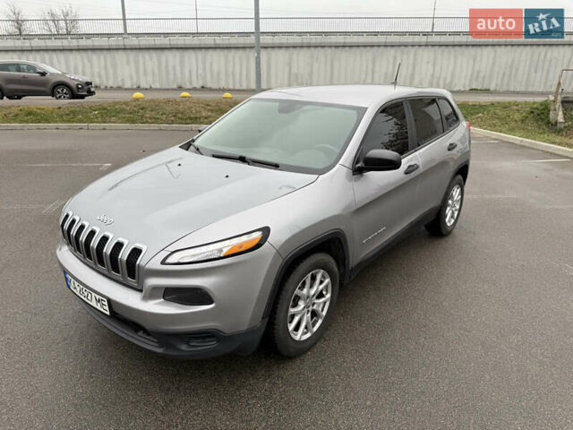 Сірий Джип Cherokee, об'ємом двигуна 2.36 л та пробігом 140 тис. км за 12500 $, фото 5 на Automoto.ua