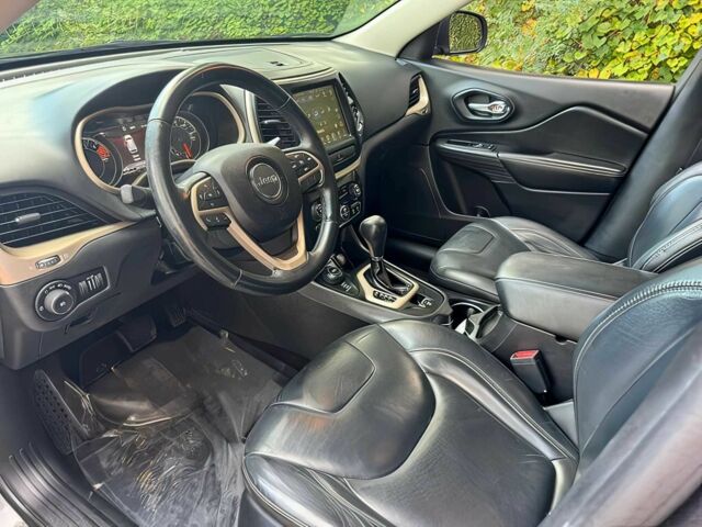 Серый Джип Чероки, объемом двигателя 2.4 л и пробегом 50 тыс. км за 7800 $, фото 7 на Automoto.ua