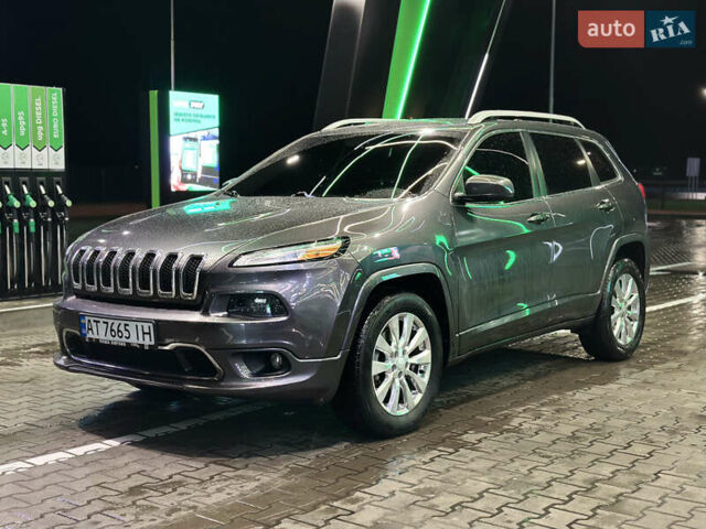 Серый Джип Чероки, объемом двигателя 3.24 л и пробегом 201 тыс. км за 16300 $, фото 56 на Automoto.ua